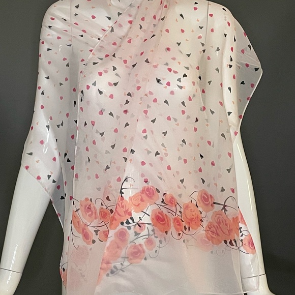 Pretty Vintage Valentine Heart Florals silky Poly Scarf Huge 18 x 64 Good Cond - Picture 3 of 4